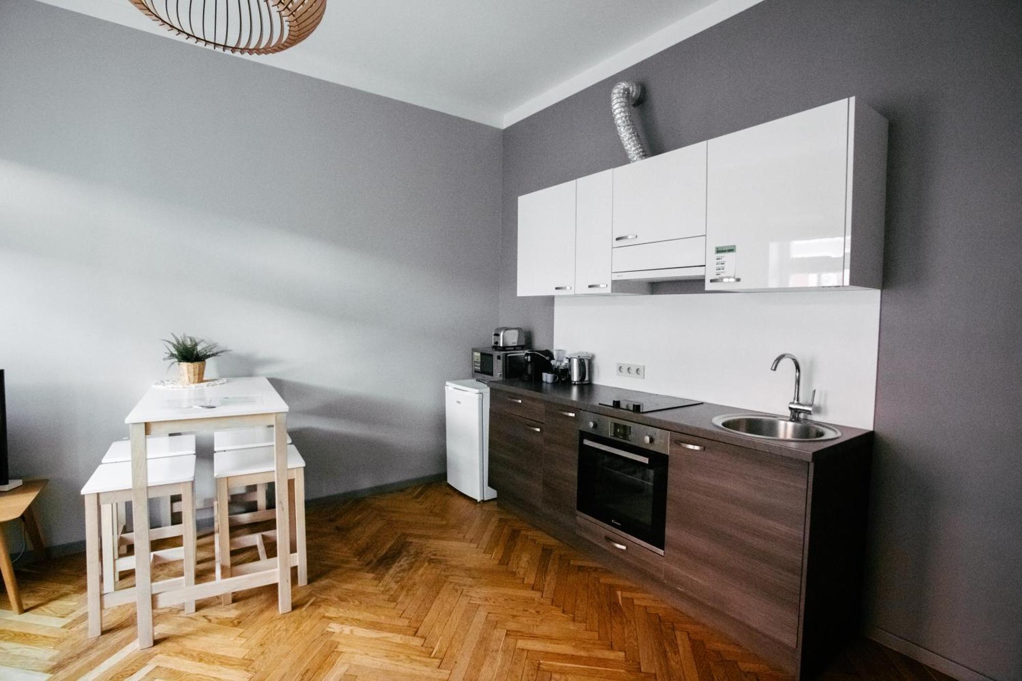Greystone Suites & Apartments Ryga Pokój zdjęcie